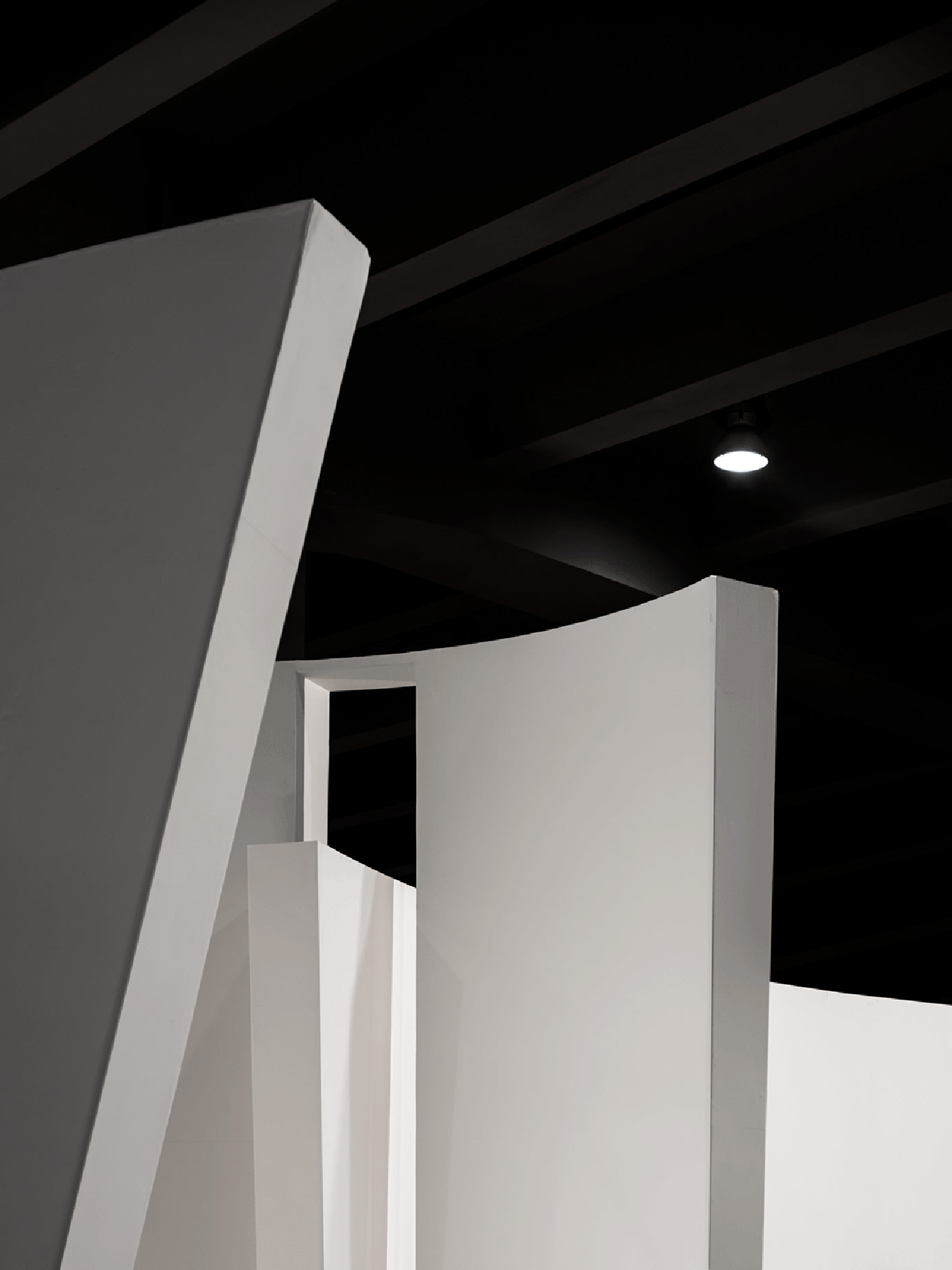 现代风格材料展厅设计