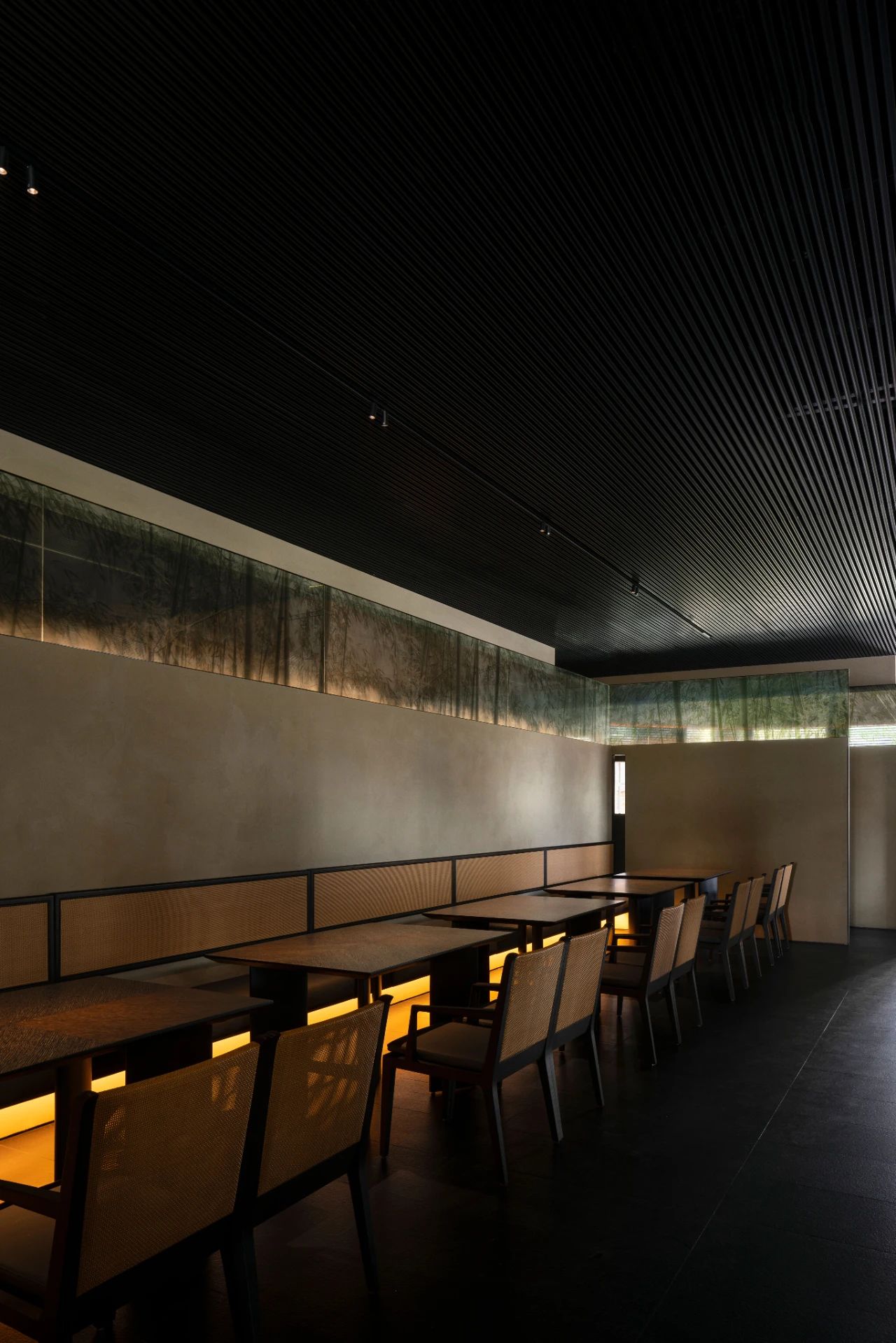 现代中式韵味的中餐厅设计